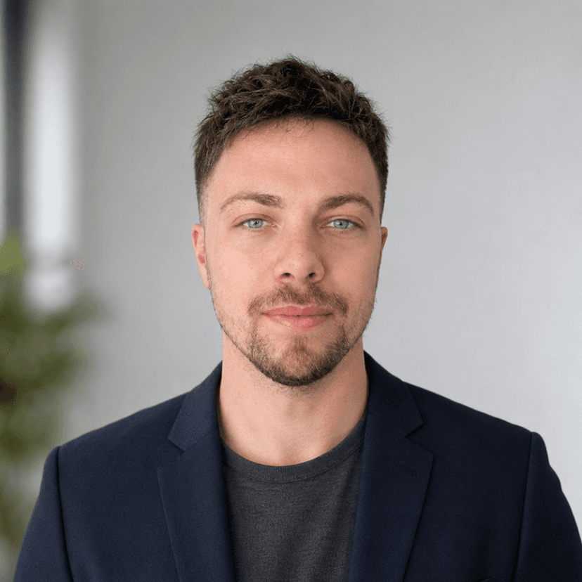 Julien Lange, développeur JavaScript senior freelance